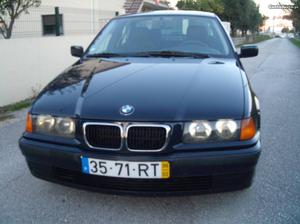 BMW  portas Fevereiro/98 - à venda - Ligeiros