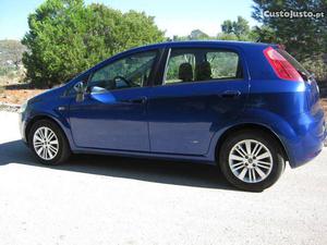 Fiat Grande Punto DIESEL 5 LUG TROCA Outubro/06 - à venda -