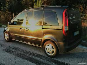 Mercedes Vaneo Cdi Só  Janeiro/03 - à venda -