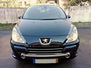 Peugeot 307 expediton sinistrada Abril/08 - à venda -