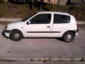 Renault Clio 1.9 D -  km Julho/99 - à venda -
