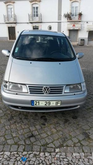 VW Sharan Sharan (7m) Abril/97 - à venda - Ligeiros