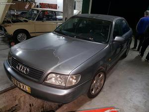 Audi A6 2.5 TDI 140CV Maio/96 - à venda - Ligeiros