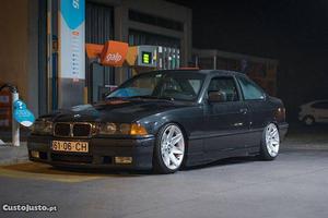 BMW 318 Eis Coupé Julho/93 - à venda - Descapotável