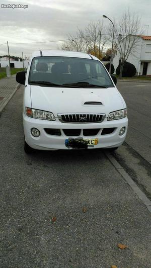 Hyundai h1 2.5 turbo diesel intercooler Fevereiro/04 - à