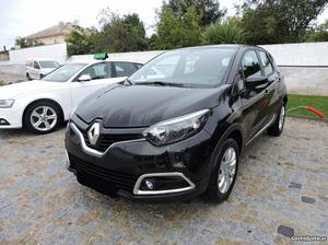 Renault Captur 1.5 Dci eco Julho/15 - à venda - Ligeiros