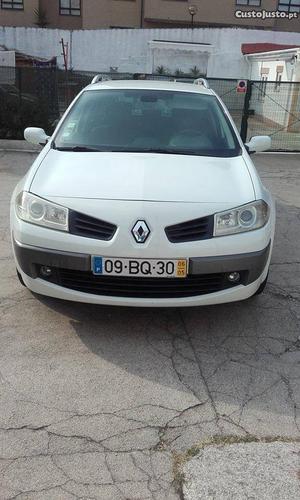 Renault Mégane  dci Junho/06 - à venda - Ligeiros