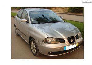 Seat Ibiza 1.2, AC Outubro/02 - à venda - Ligeiros