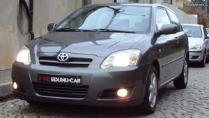 Toyota Corolla 1.4D4D CX Auto Junho/06 - à venda - Ligeiros