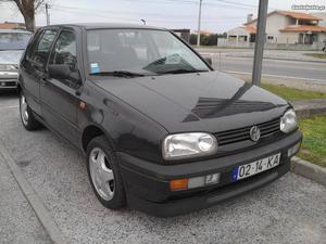 VW Golf 1.9 td 5lug diesel Maio/94 - à venda - Ligeiros