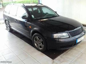 VW Passat variant tdi 110cv Outubro/97 - à venda - Ligeiros