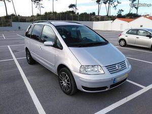 VW Sharan 1.9 TDI 115cv Setembro/02 - à venda - Ligeiros