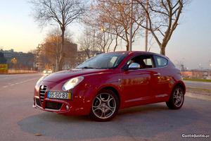 Alfa Romeo Mito 1.3JTDm2 Distinctive Fevereiro/11 - à venda