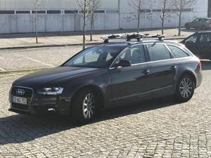 Audi A4 Avant Abril/13 - à venda - Ligeiros Passageiros,