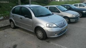 Citroen C3 1.4HDI 5LUGARES 04 Junho/04 - à venda - Ligeiros