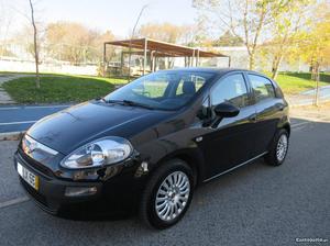 Fiat Punto EVO 1.2 C/NOVO Julho/11 - à venda - Ligeiros