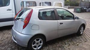 Fiat Punto cv Agosto/02 - à venda - Ligeiros