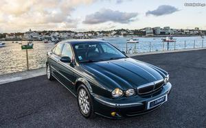 Jaguar X-Type 2.5 Executive Setembro/02 - à venda -