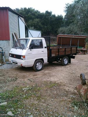 L300 em otimo estado Janeiro/93 - à venda - Pick-up/