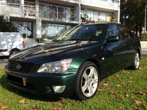 Lexus IS  Setembro/00 - à venda - Ligeiros