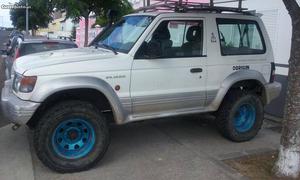 Mitsubishi Pajero  GLS Abril/96 - à venda - Pick-up/