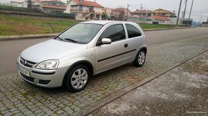 Opel corsa 1.3Cdti sport 1 dono Novembro/03 - à venda -