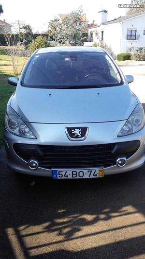 Peugeot 307 Van 110 cv Abril/06 - à venda - Comerciais /