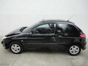 Peugeot I Sinistrado Junho/01 - à venda - Ligeiros