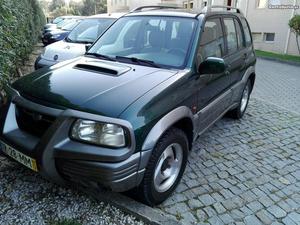 Susuki Grande Vitara Novembro/98 - à venda - Pick-up/