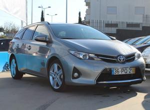 Toyota Auris touring sports 1.4 D-4D Active