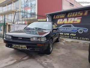 Toyota Corolla 1.3 Xl Setembro/90 - à venda - Ligeiros