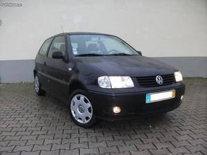 VW Polo 1.o CL - IPO  Fevereiro/00 - à venda - Ligeiros