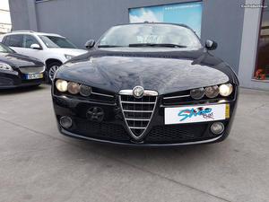 Alfa Romeo  JTDm Março/06 - à venda - Ligeiros