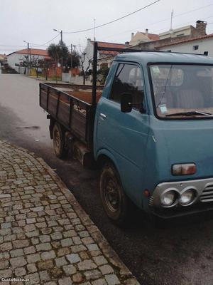 Nissan Hormer Novembro/81 - à venda - Comerciais / Van,