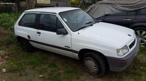 Opel corsa Maio/92 - à venda - Ligeiros Passageiros, Lisboa