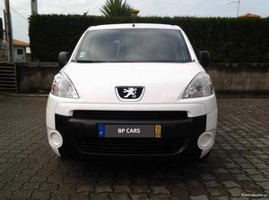 Peugeot Partner 1.6 HDI c/ km Março/11 - à venda -