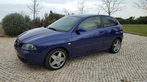 Seat ibiza sport tdi Abril/03 - à venda - Ligeiros