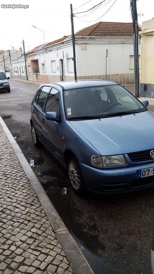 VW Polo 20EUR faz 400 km Julho/96 - à venda - Ligeiros