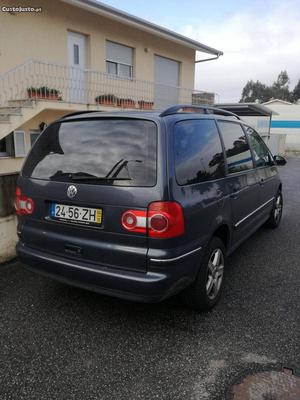 VW Sharan confortline 1.9tdi Dezembro/04 - à venda -