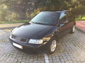 Audi A3 1.9 TDI 105cv Junho/99 - à venda - Ligeiros