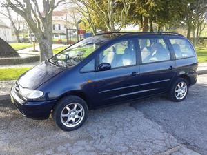 Ford Galaxy 1.9TDI GHIA 7LUGARES Junho/96 - à venda -