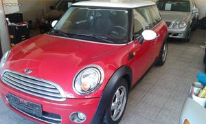 MINI Cooper cooper diesel Outubro/08 - à venda - Ligeiros