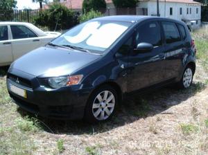 Mitsubishi Colt 1.1i A.C / 1 Dono Julho/10 - à venda -