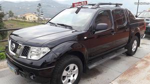 Nissan Navara 4x4 cab.dupla Novembro/06 - à venda -