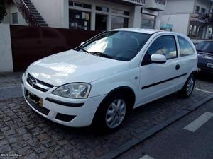 Opel Corsa 1.3Cdti Setembro/05 - à venda - Comerciais /