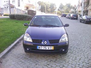 Renault Clio  DCI Com AC  Dezembro/03 - à venda -