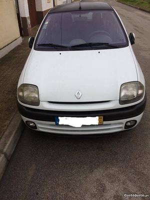 Renault Clio II Outubro/99 - à venda - Ligeiros