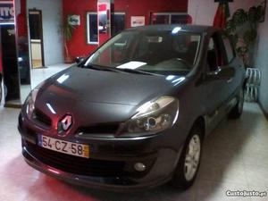 Renault Clio cc com AC Fevereiro/07 - à venda -