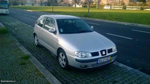 Seat Ibiza 1.6 sr Janeiro/01 - à venda - Ligeiros