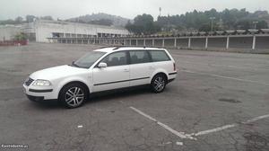 VW Passat  tdi 130 cv Agosto/01 - à venda - Ligeiros